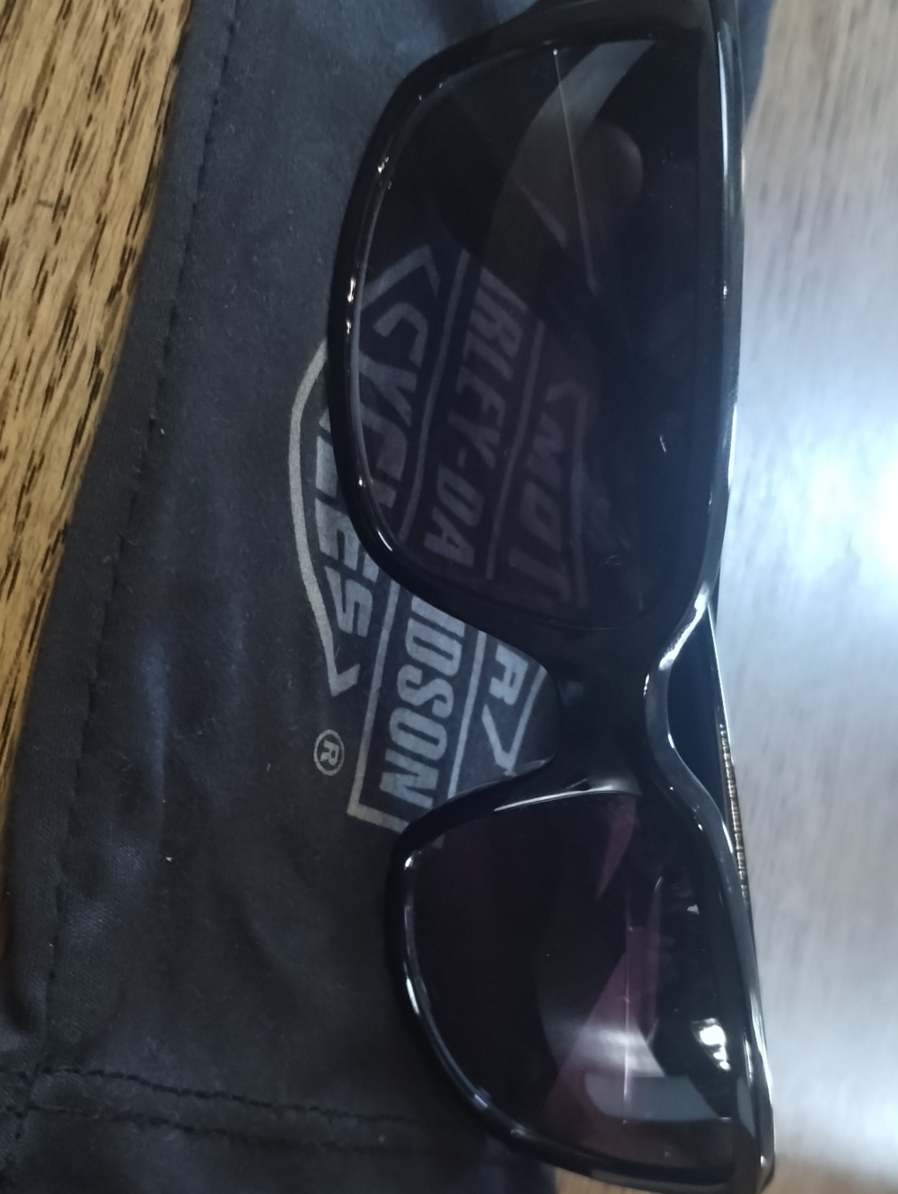 Harley-Davidson Black Oversized Polarized Sunglasses